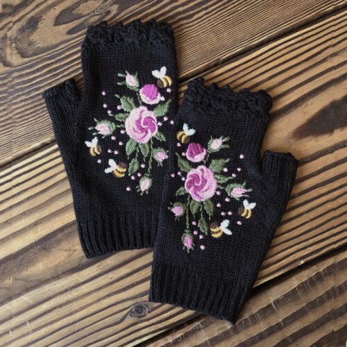 Ladies Warm Knit Gloves
